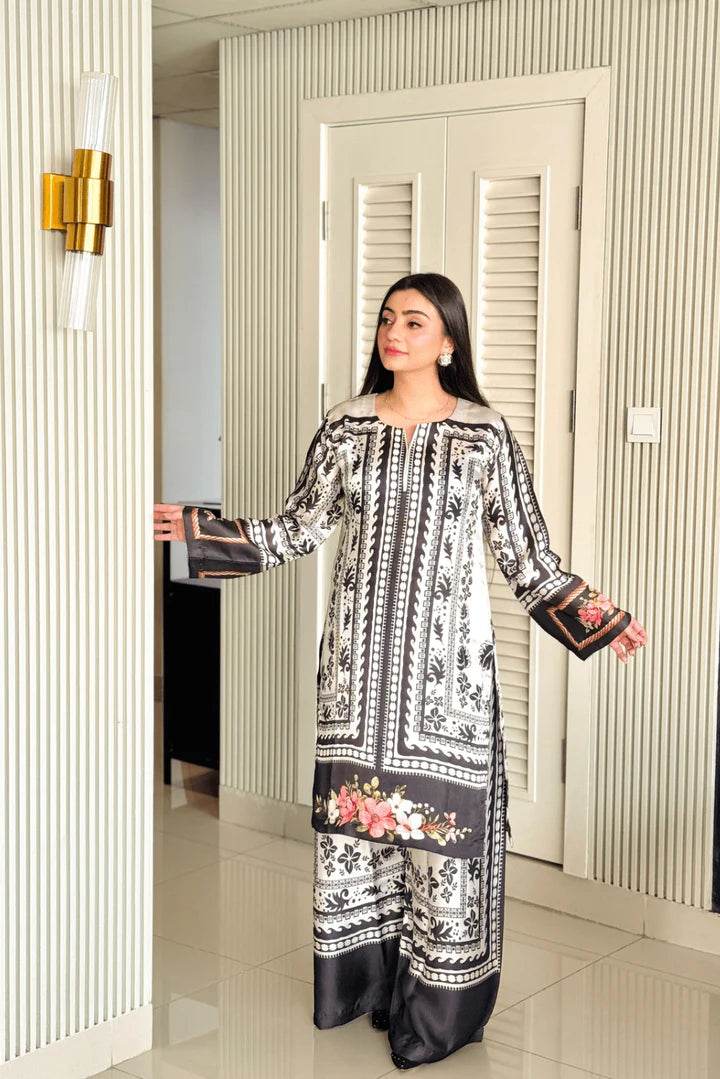 2pcs lawn (kiran) - Insha wear